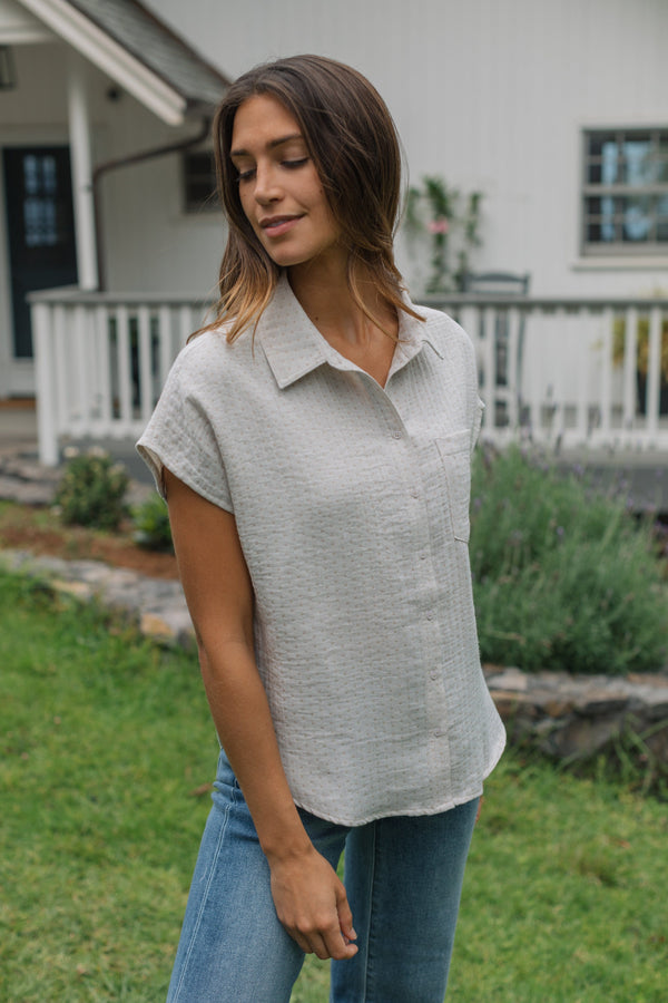 Laceyville Button Down
